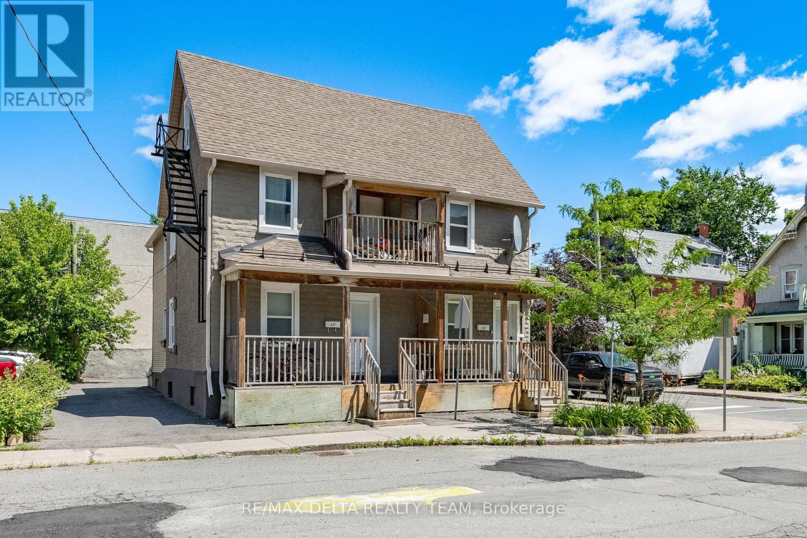 437-439 Booth Street