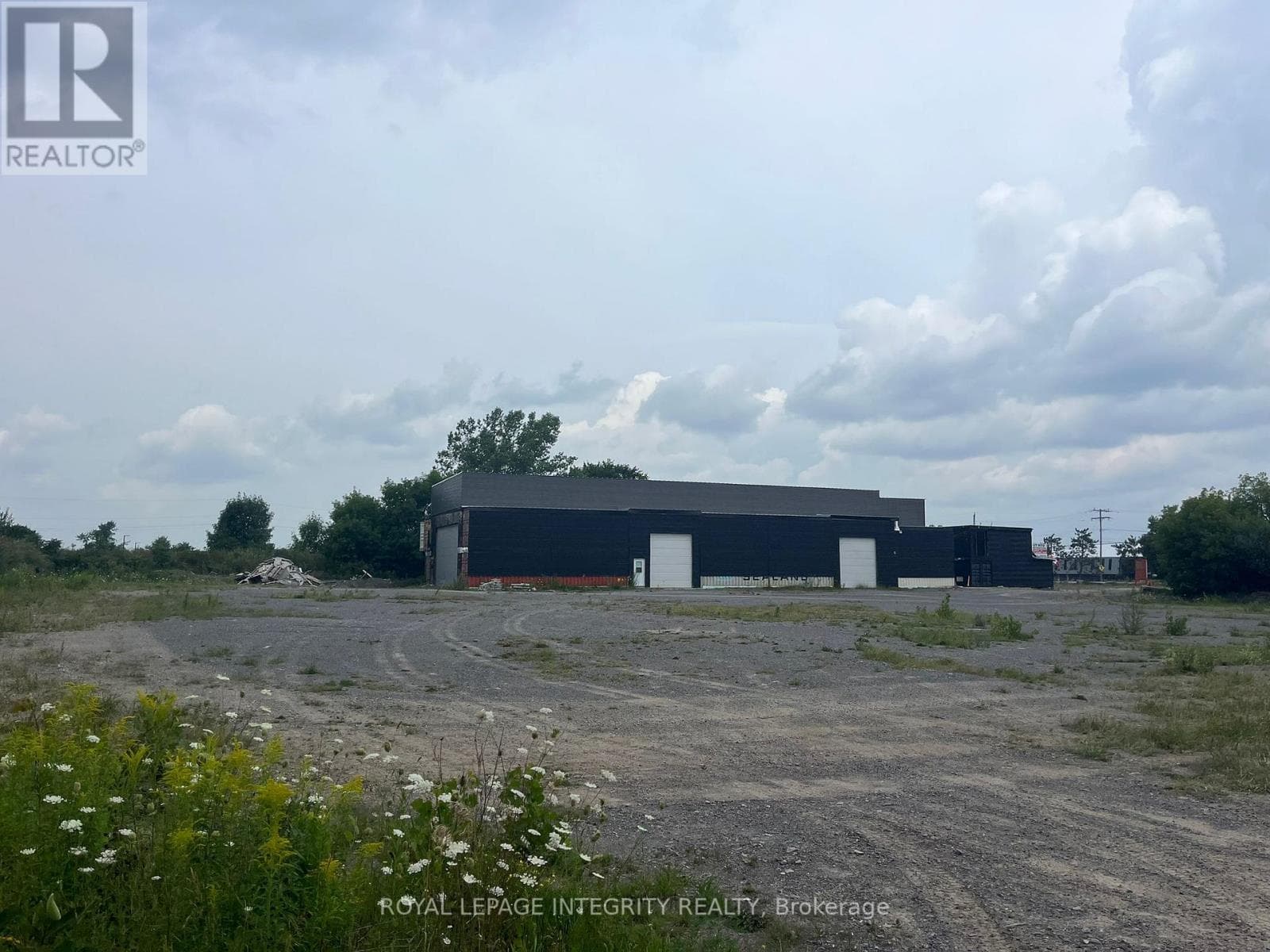 3009 Carp Road