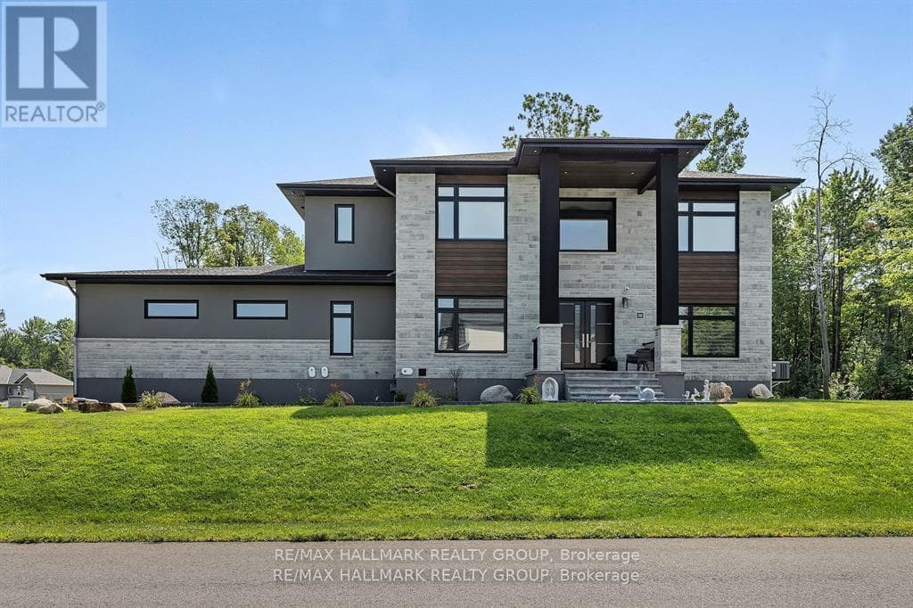 595 Shoreway Drive