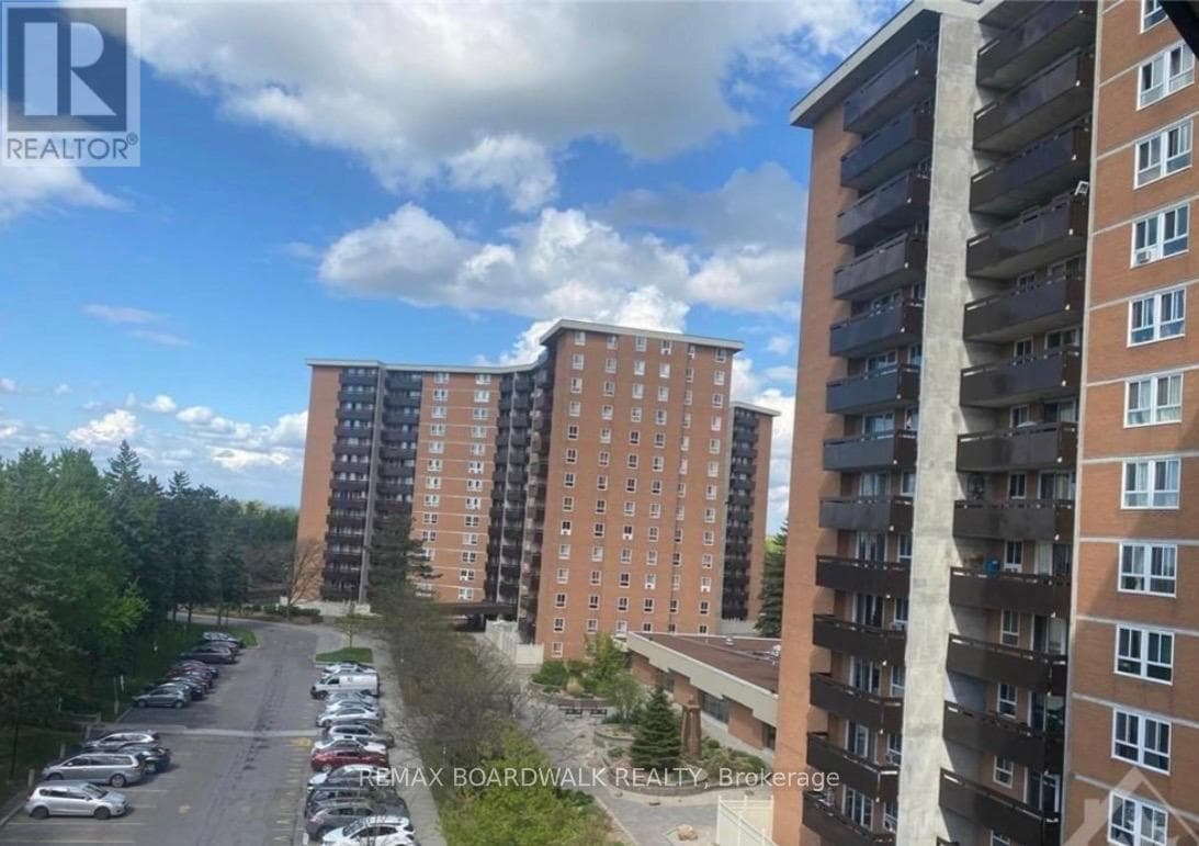 609 - 2000 Jasmine Crescent