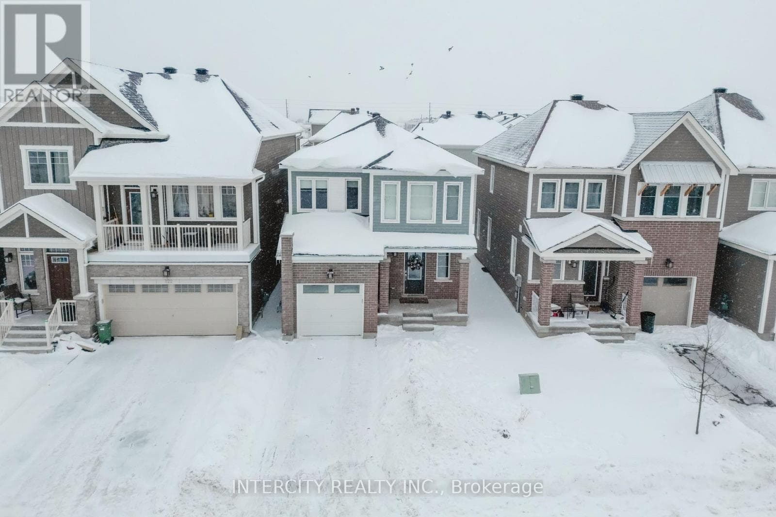 124 Hackamore Crescent