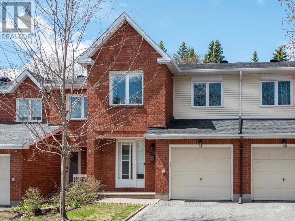 80 - 22c Maple Ridge Crescent