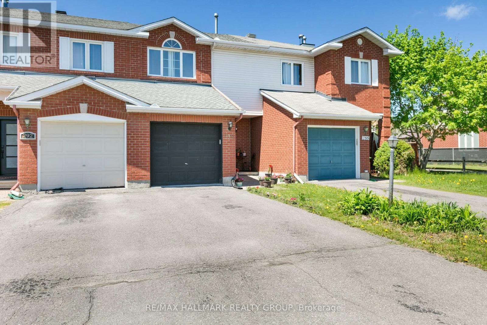 290 Stoneway Drive