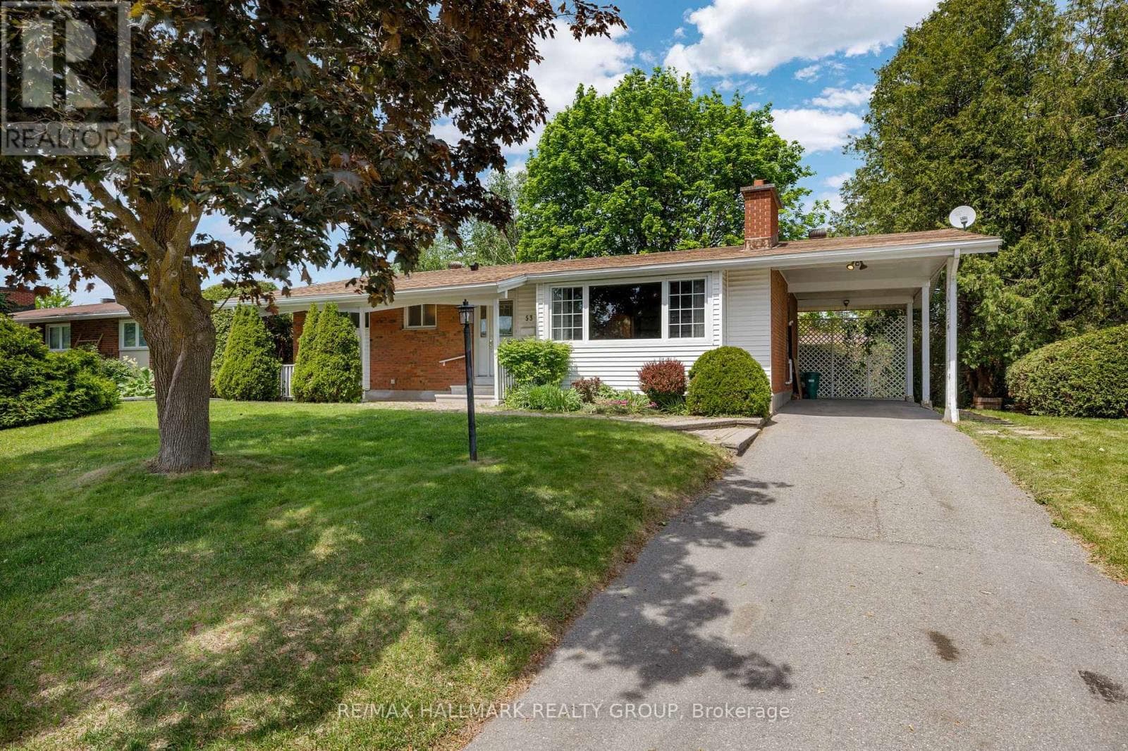 53 Farlane Boulevard