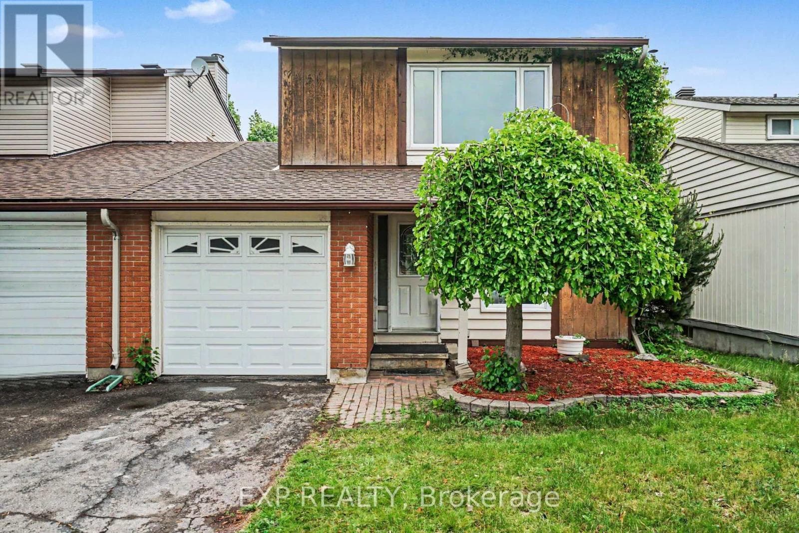 82 Sherway Drive