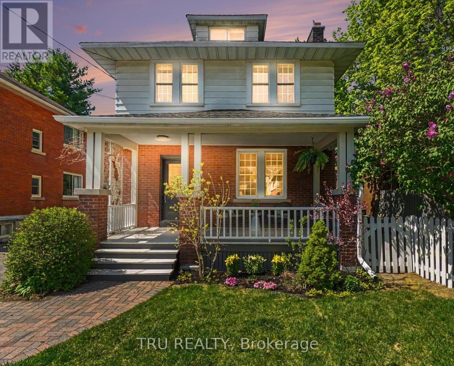 5 Grove Avenue