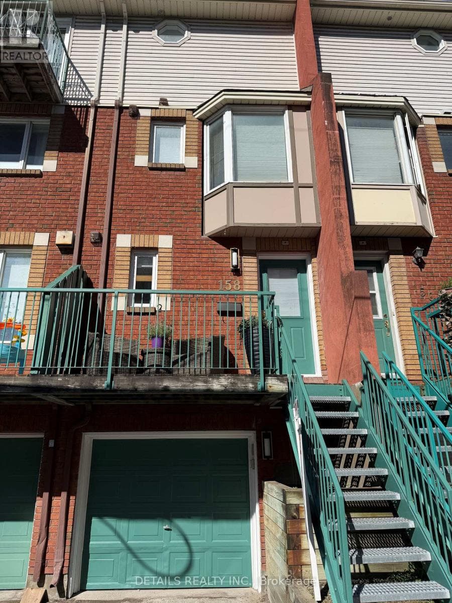 158 Forward Avenue