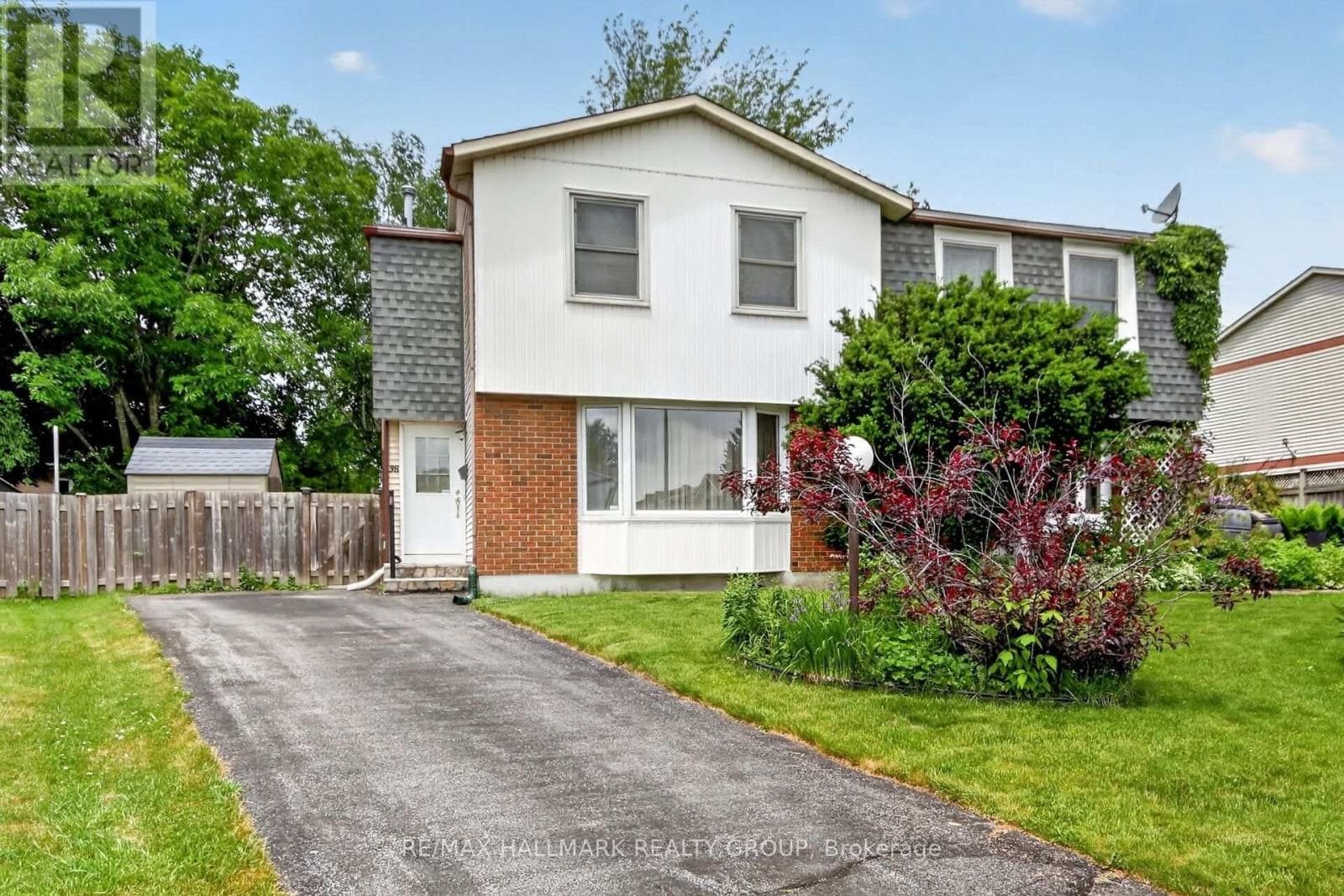 38 Amherst Crescent