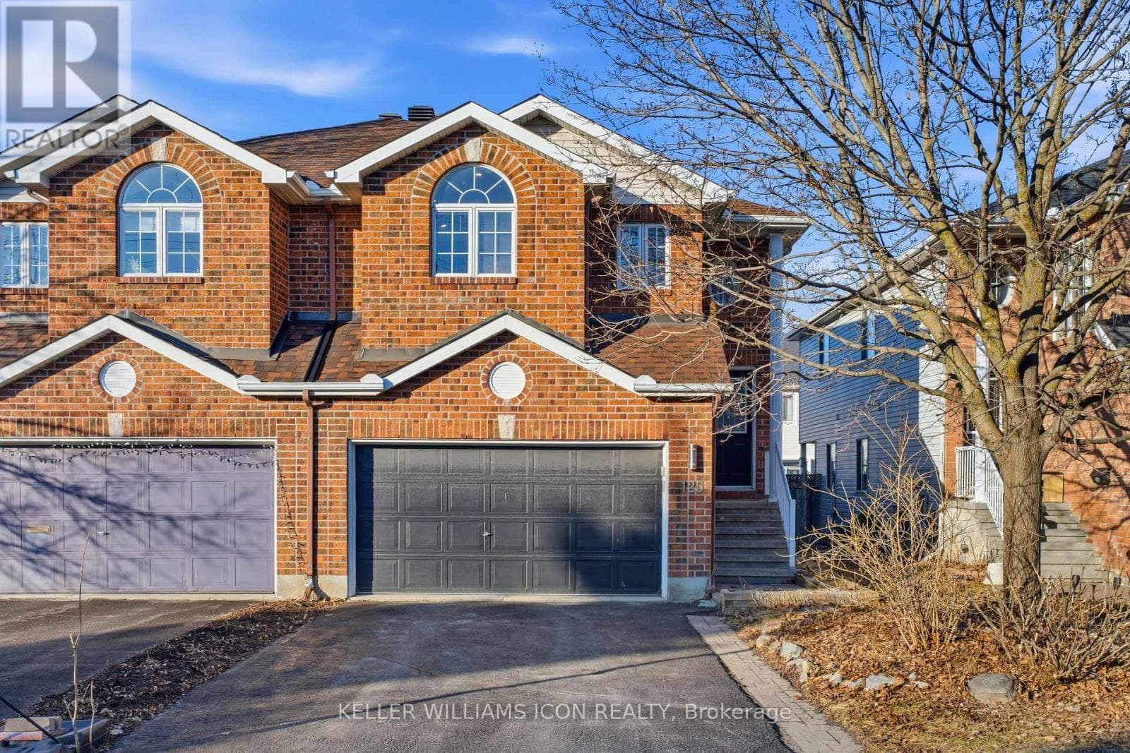 125 Castle Glen Crescent