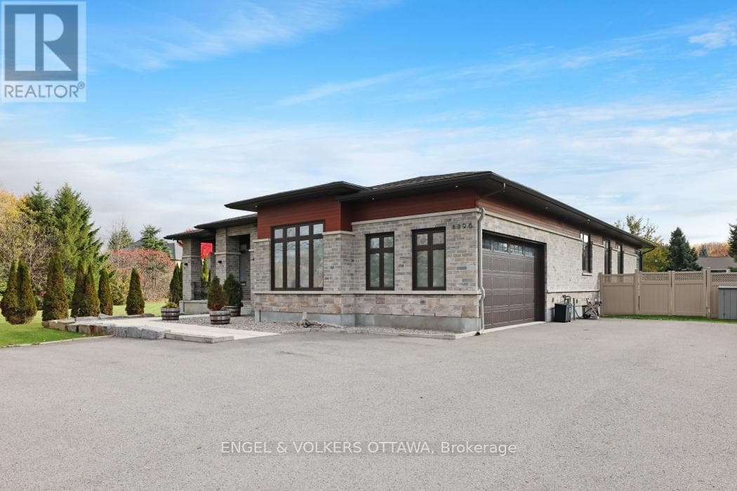 1296 Bankfield Road