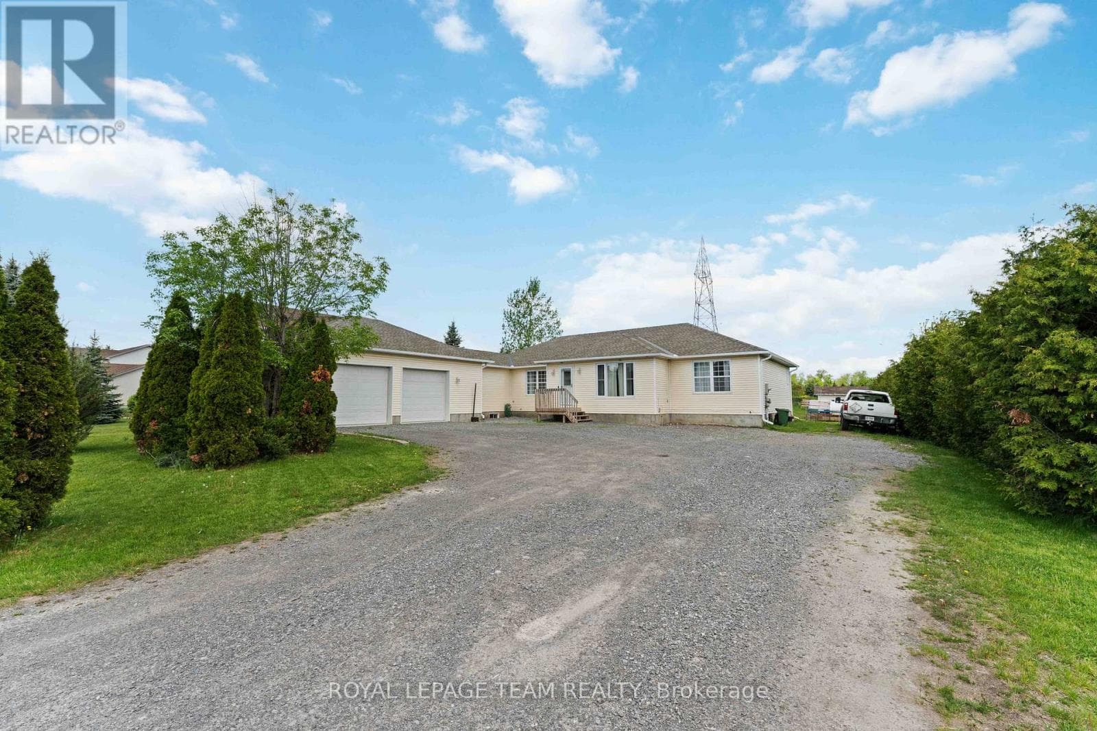 1628 Stanleyfield Crescent
