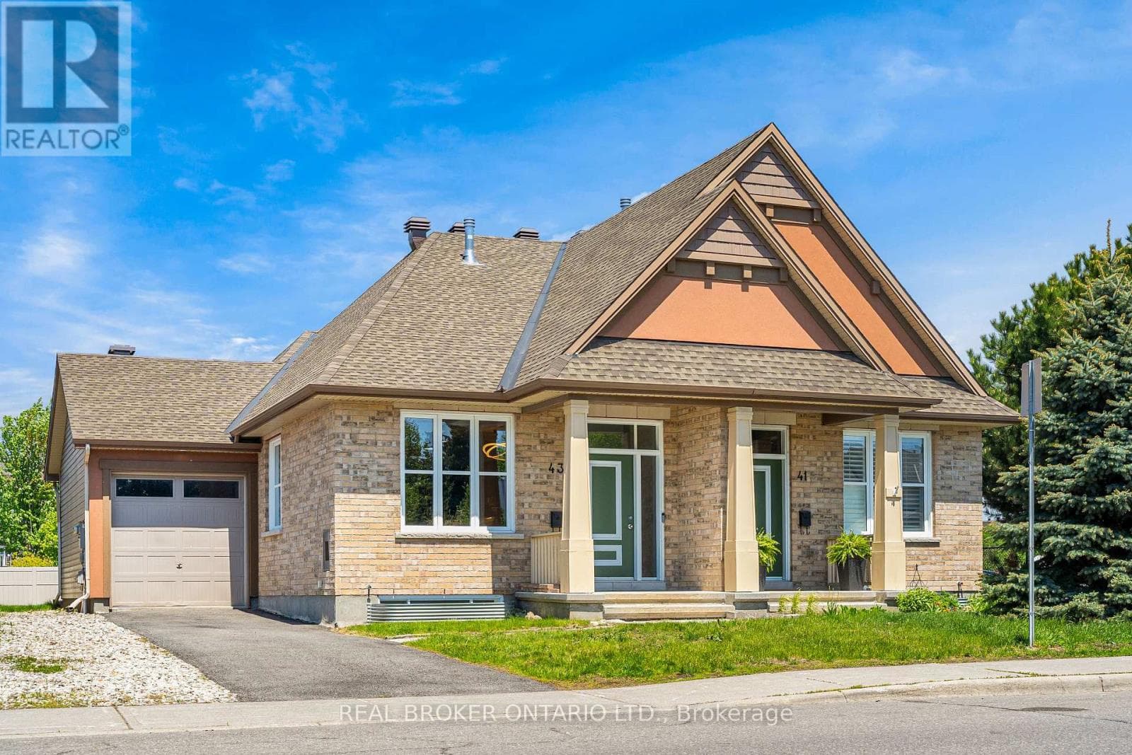 43 Claridge Drive