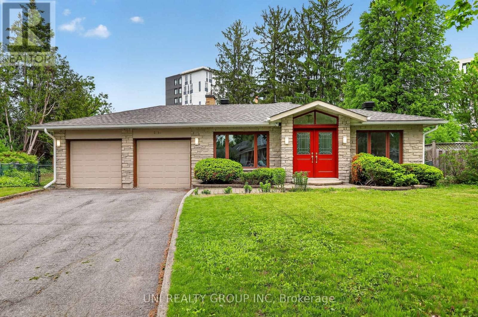 2554 Egan Road