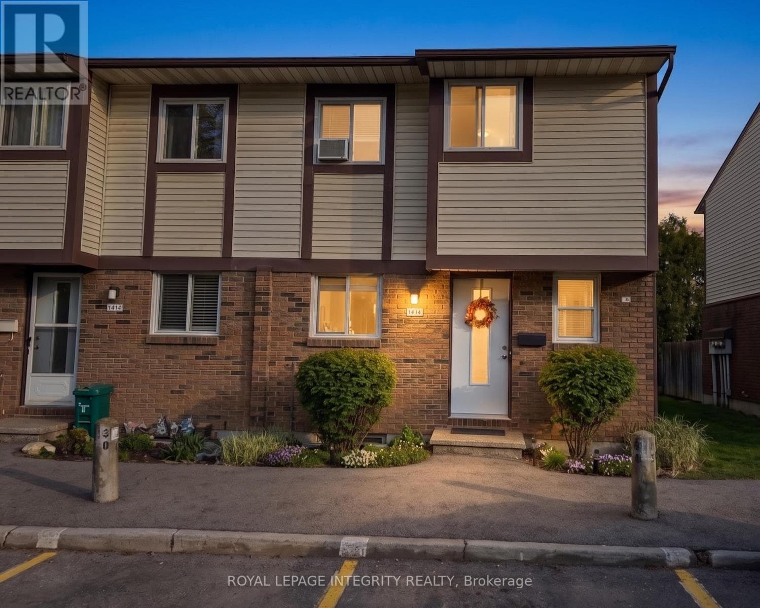 6 - 1414 Foxwell Street