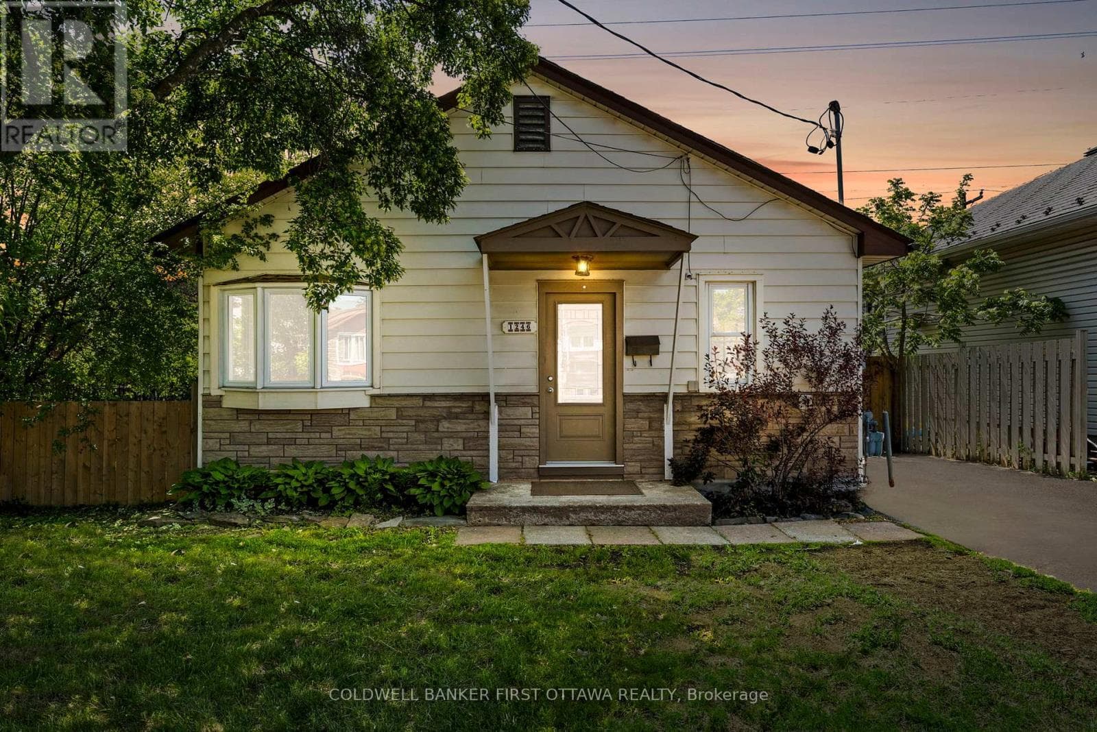 1246 Kitchener Avenue