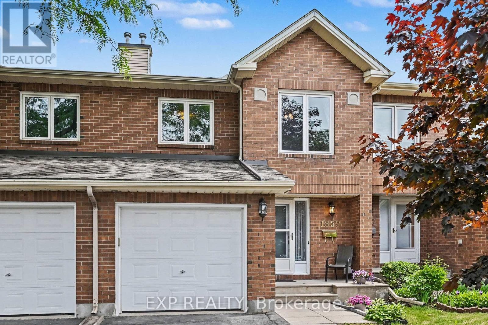 1859 Summerfields Crescent