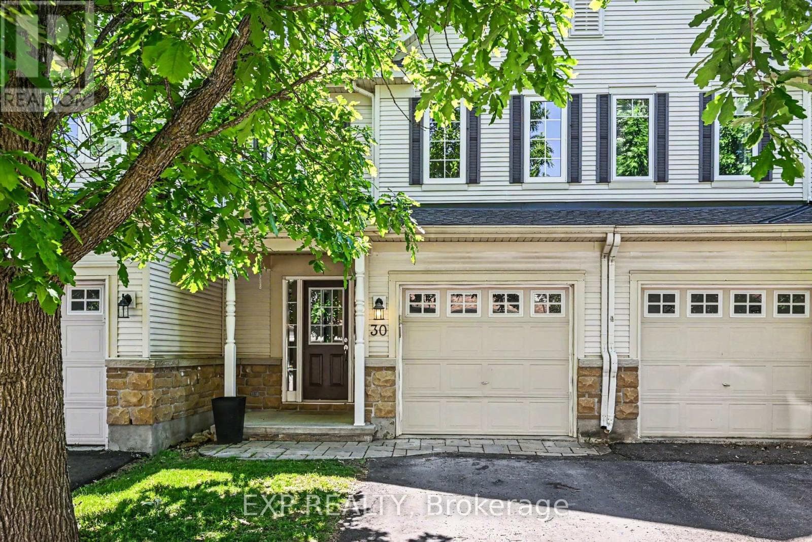 30 Midwood Private
