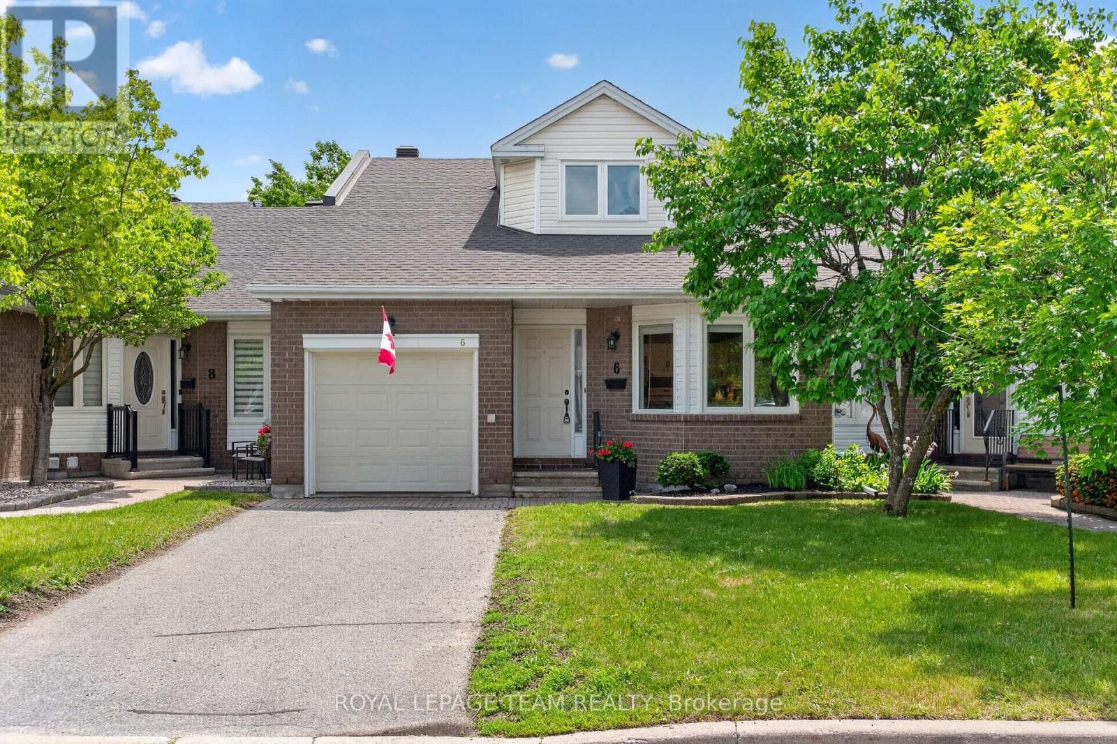 31 - 6 Grand Cedar Court