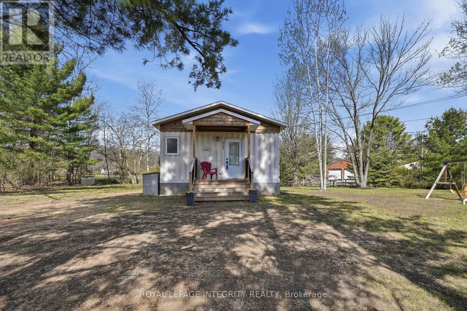 327 Bayview Drive